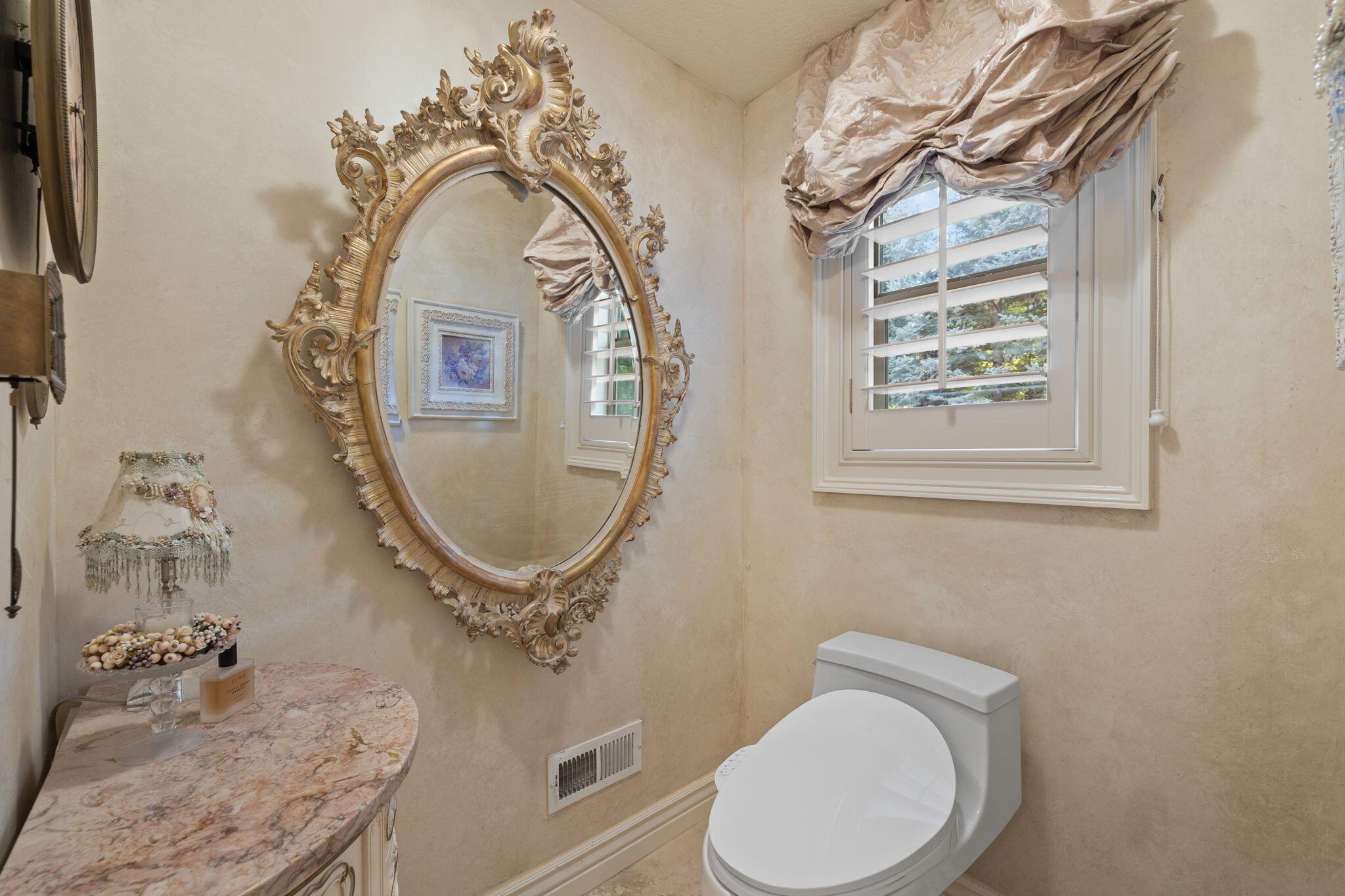 Salt Lake City, Utah, 84121, United States, 5 Bedrooms Bedrooms, ,6 BathroomsBathrooms,Residential,For Sale,1974562