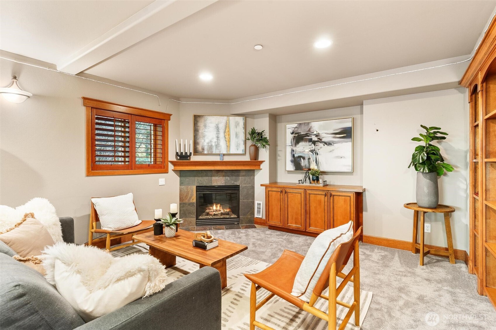 Bothell, Washington, 98011, United States, 4 Bedrooms Bedrooms, ,3 BathroomsBathrooms,Residential,For Sale,2017764