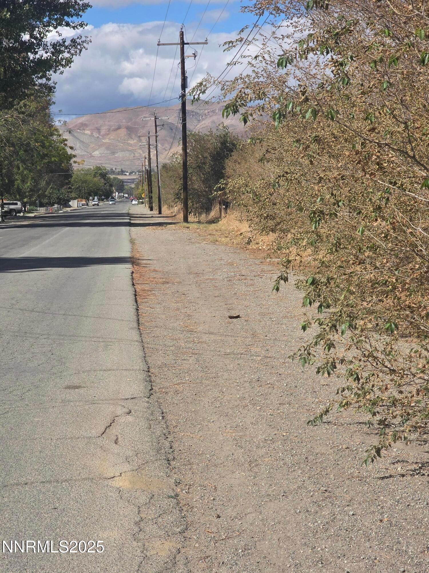 Yerington, Nevada, 89447, United States, ,Residential,For Sale,1987717