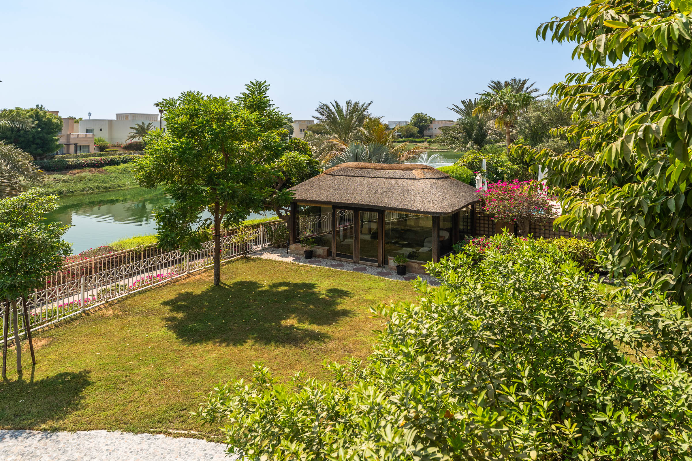  Lake-Facing Villa on Large Plot in The Meadows - 物件實景