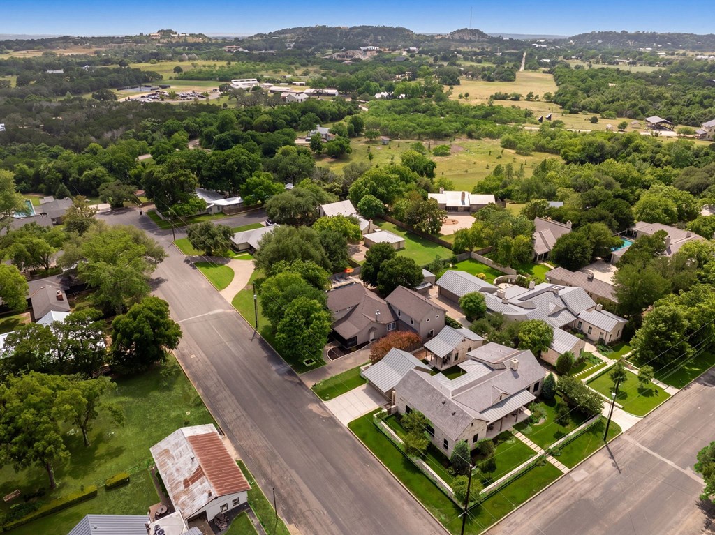 Fredericksburg, Texas, 78624, United States, 6 Bedrooms Bedrooms, ,6 BathroomsBathrooms,Residential,For Sale,2048440