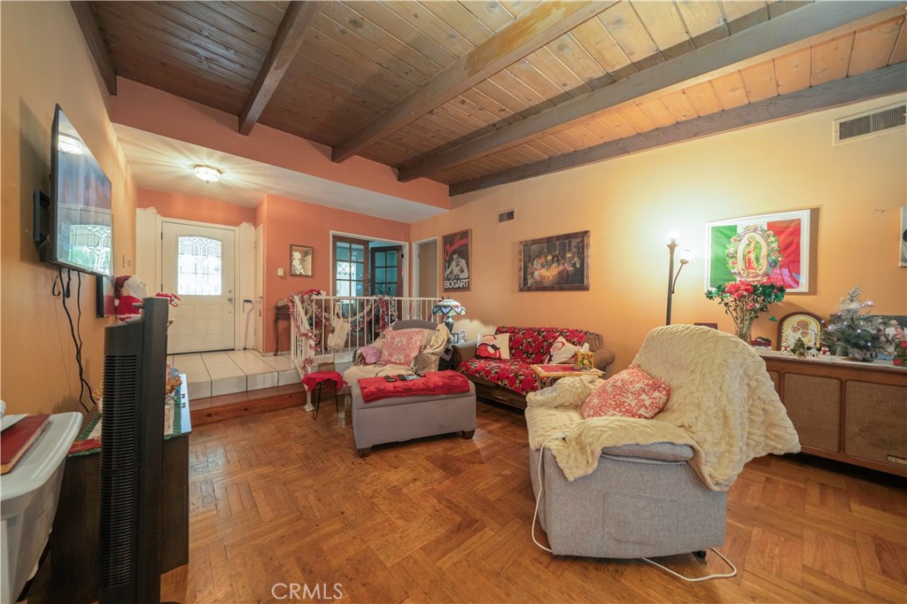 Monterey Park, California, 91755, United States, 3 Bedrooms Bedrooms, ,2 BathroomsBathrooms,Residential,For Sale,2005856