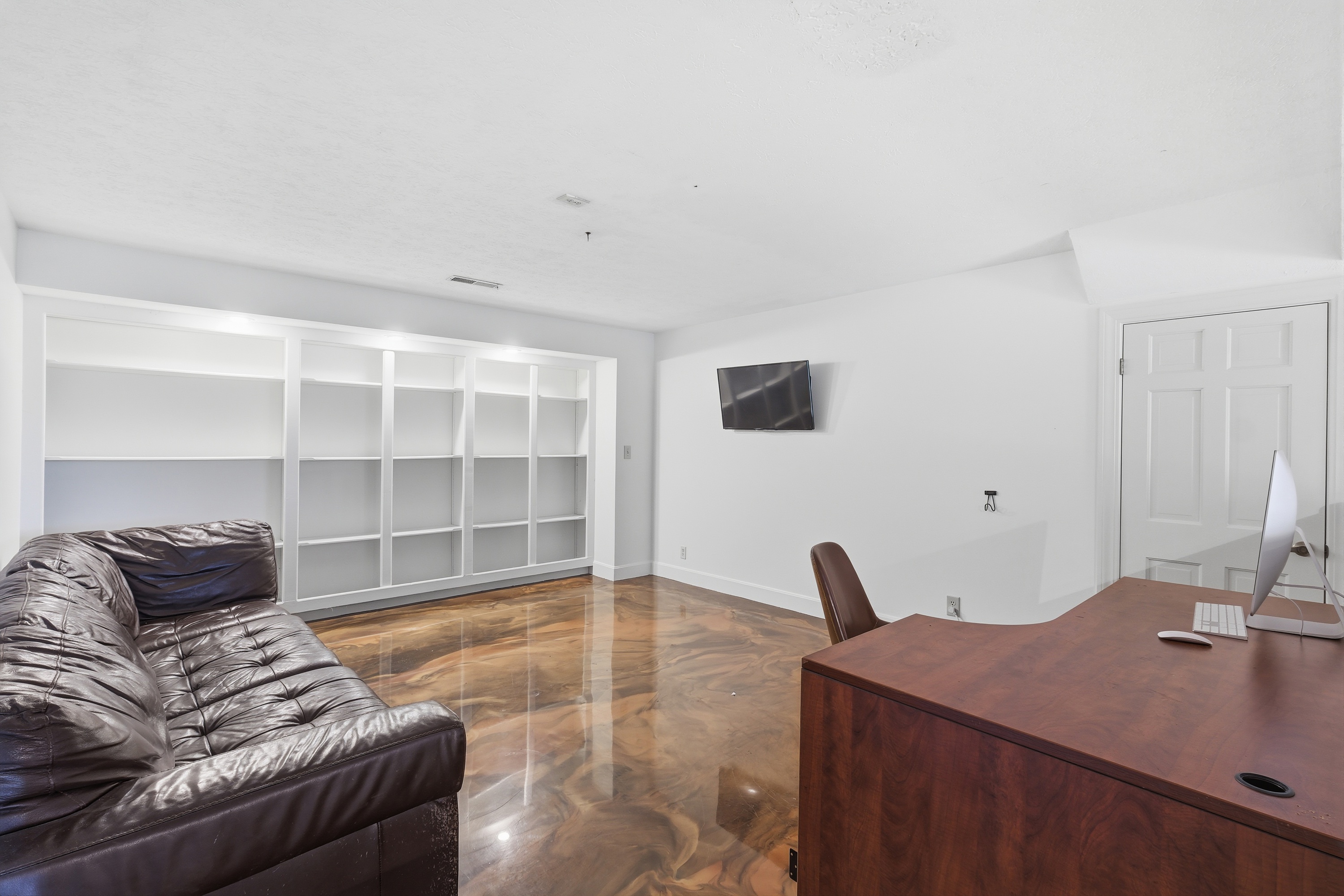  4319 Comanche Trail, Louisville, KY 40207 - 物件實景