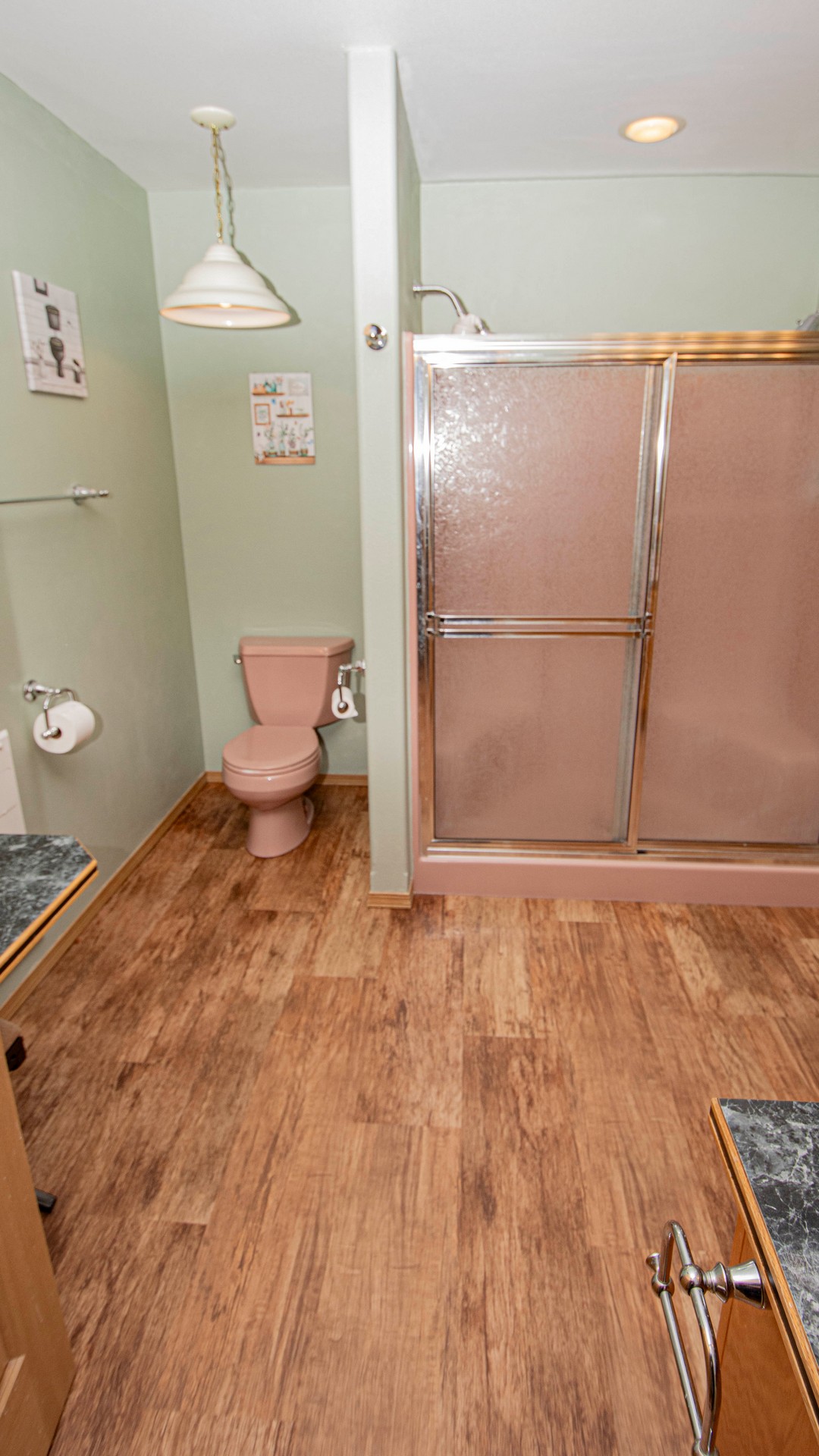 Bonners Ferry, Idaho, 83805, United States, 4 Bedrooms Bedrooms, ,4 BathroomsBathrooms,Residential,For Sale,1920426
