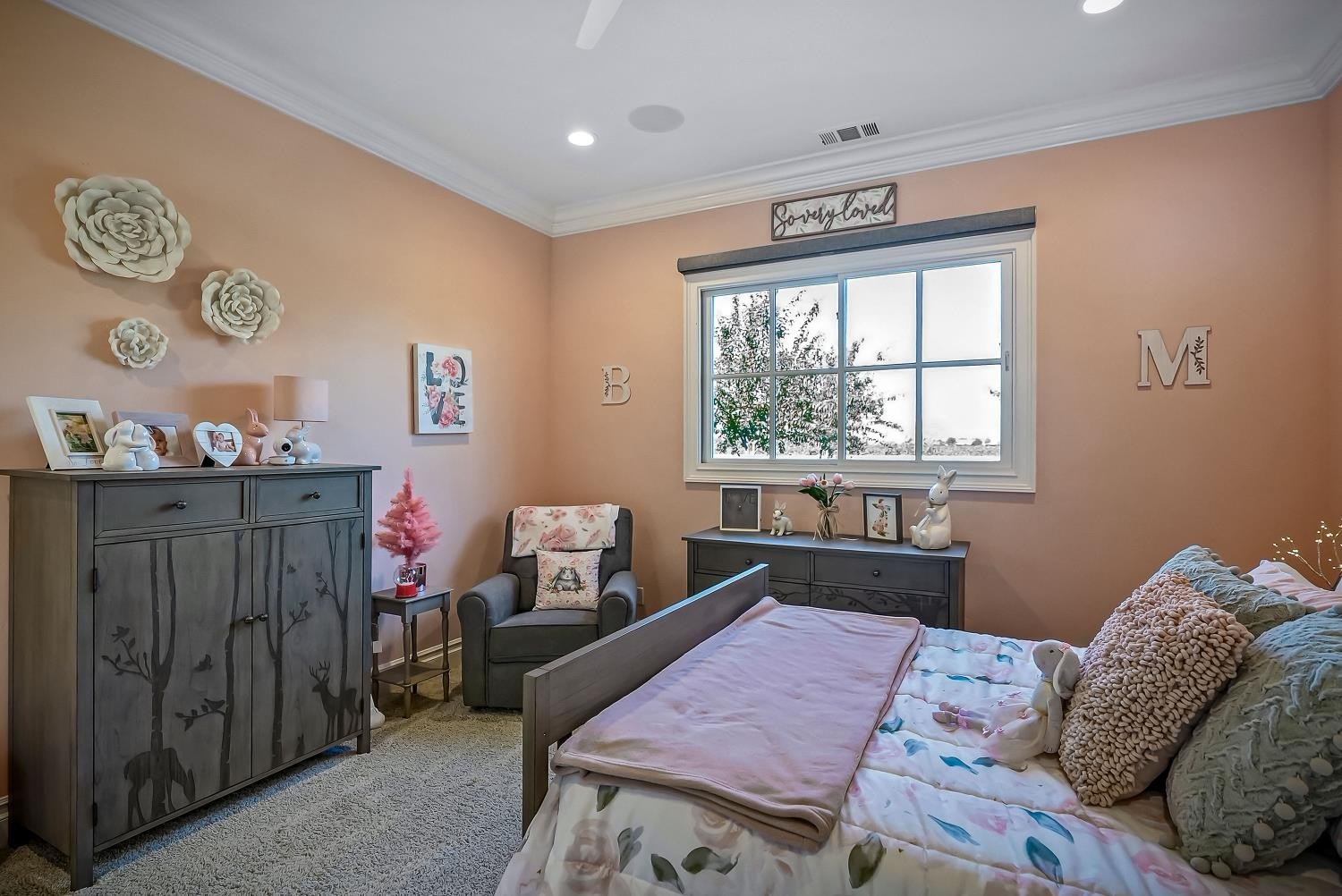 Lodi, California, 95241, United States, 4 Bedrooms Bedrooms, ,6 BathroomsBathrooms,Residential,For Sale,2005753