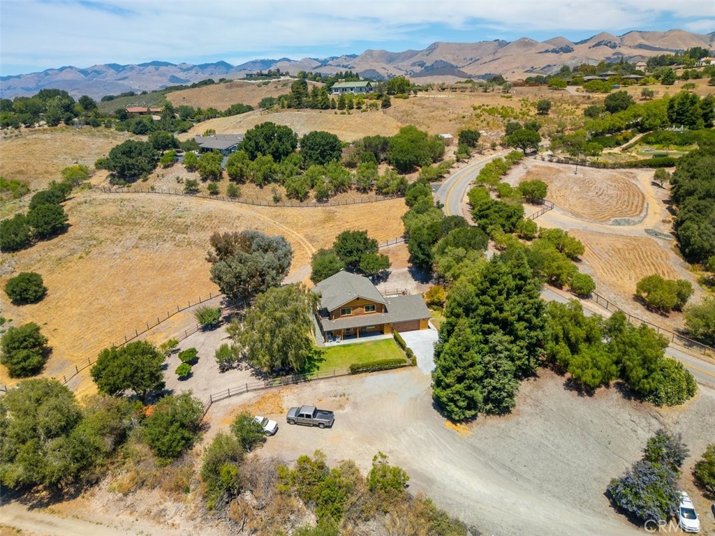 Arroyo Grande, California, 93420, United States, 4 Bedrooms Bedrooms, ,2 BathroomsBathrooms,Residential,For Sale,1943881