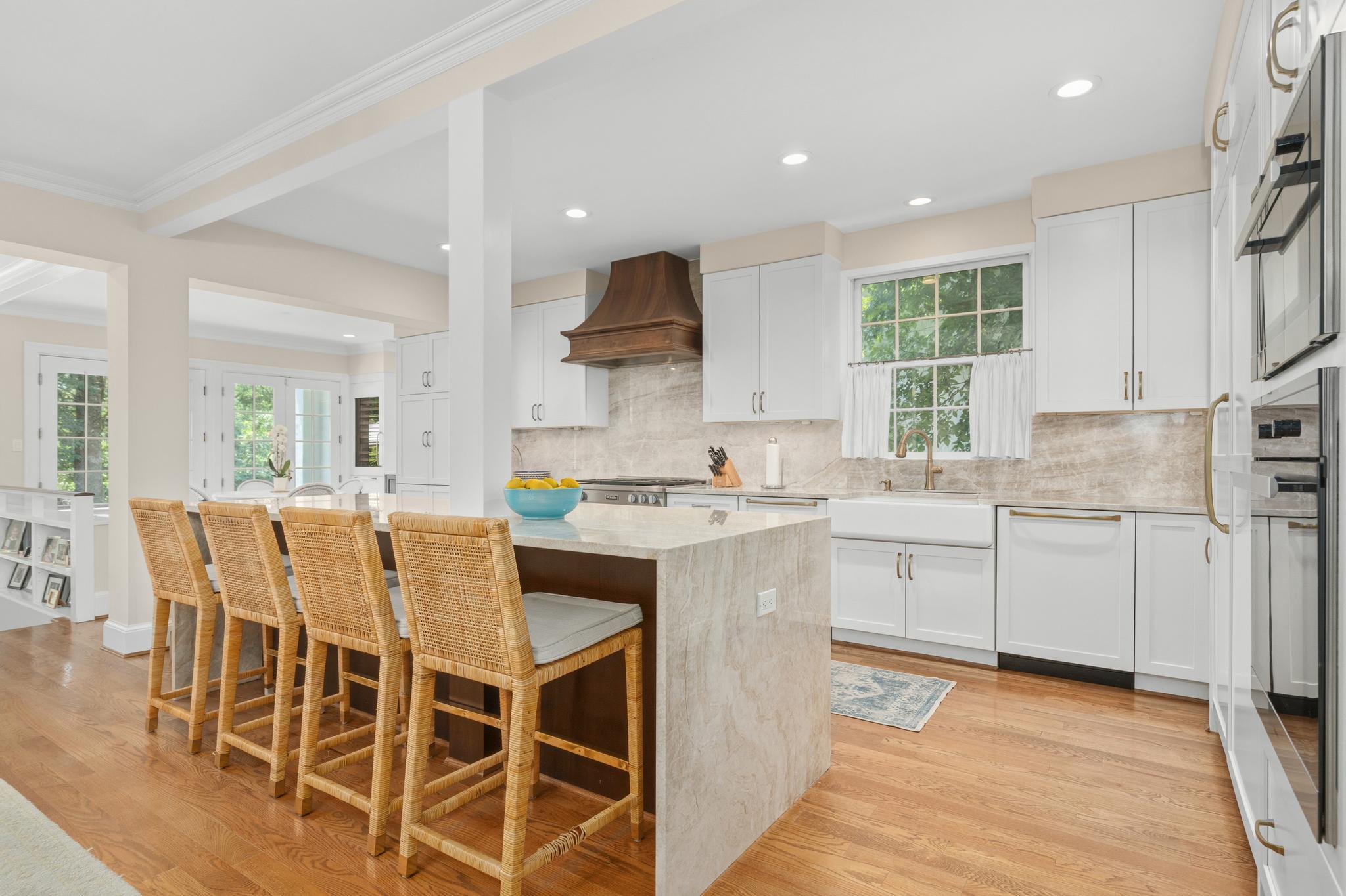  4310 Cathedral Avenue NW, Washington, DC, 20016 - 物件實景