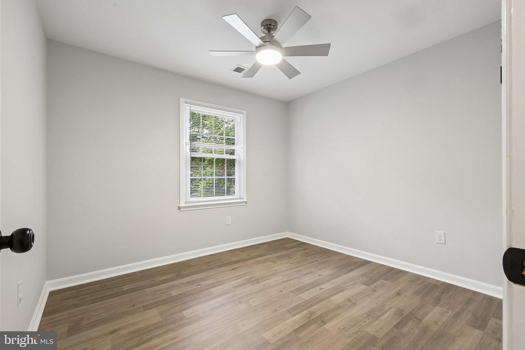 Springfield, Virginia, 22153, United States, 4 Bedrooms Bedrooms, ,4 BathroomsBathrooms,Residential,For Sale,2049450