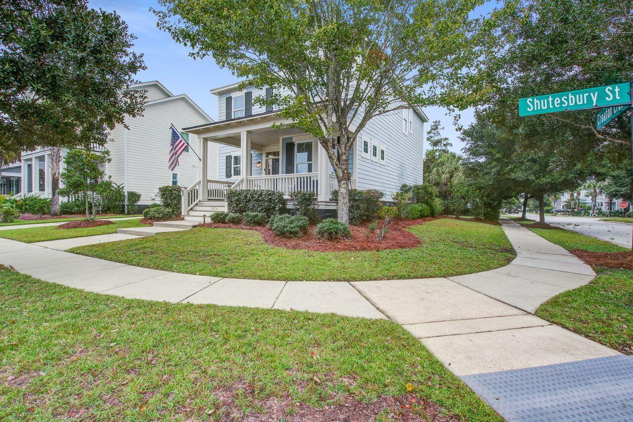 Mount Pleasant, South Carolina, 29466, United States, 4 Bedrooms Bedrooms, ,3 BathroomsBathrooms,Residential,For Sale,1966784