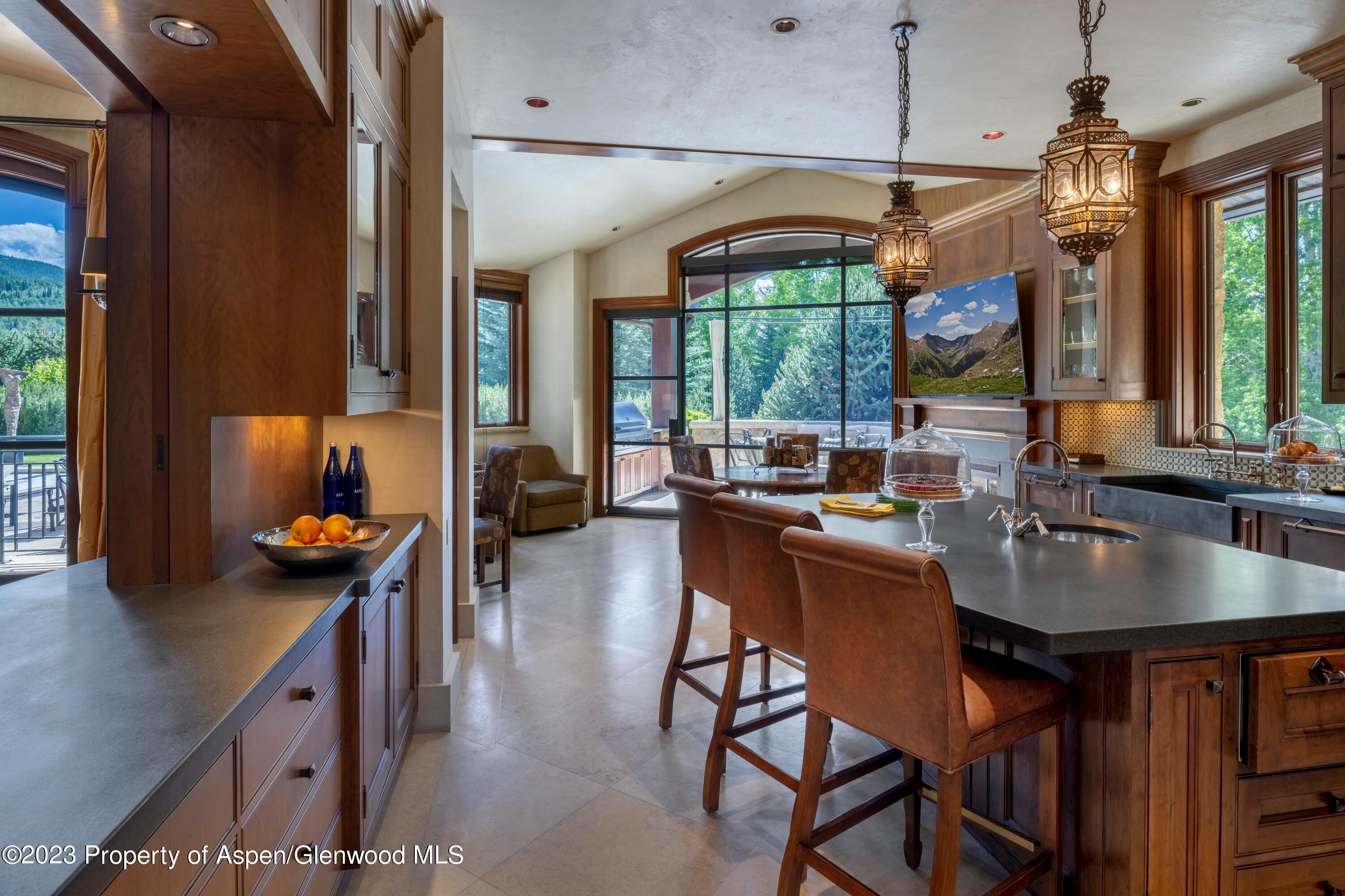 Aspen, Colorado, 81611, United States, 6 Bedrooms Bedrooms, ,9 BathroomsBathrooms,Residential,For Sale,1947495