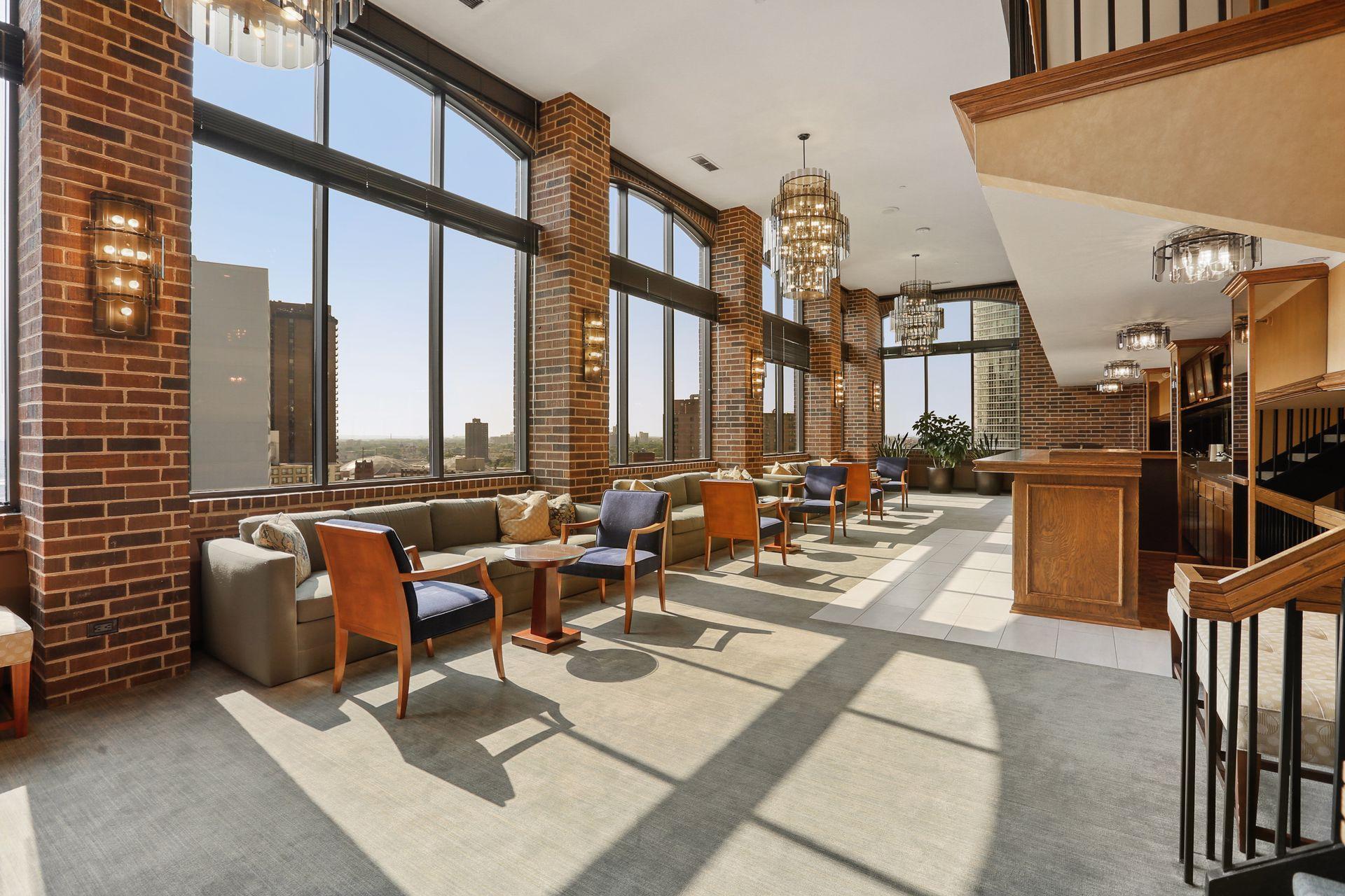 Minneapolis, Minnesota, 55403, United States, 2 Bedrooms Bedrooms, ,1 BathroomBathrooms,Residential,For Sale,1794027
