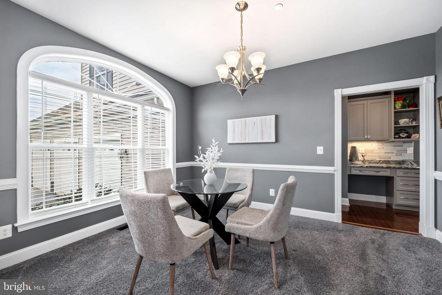 Queenstown, Maryland, 21658, United States, 5 Bedrooms Bedrooms, ,5 BathroomsBathrooms,Residential,For Sale,1988334