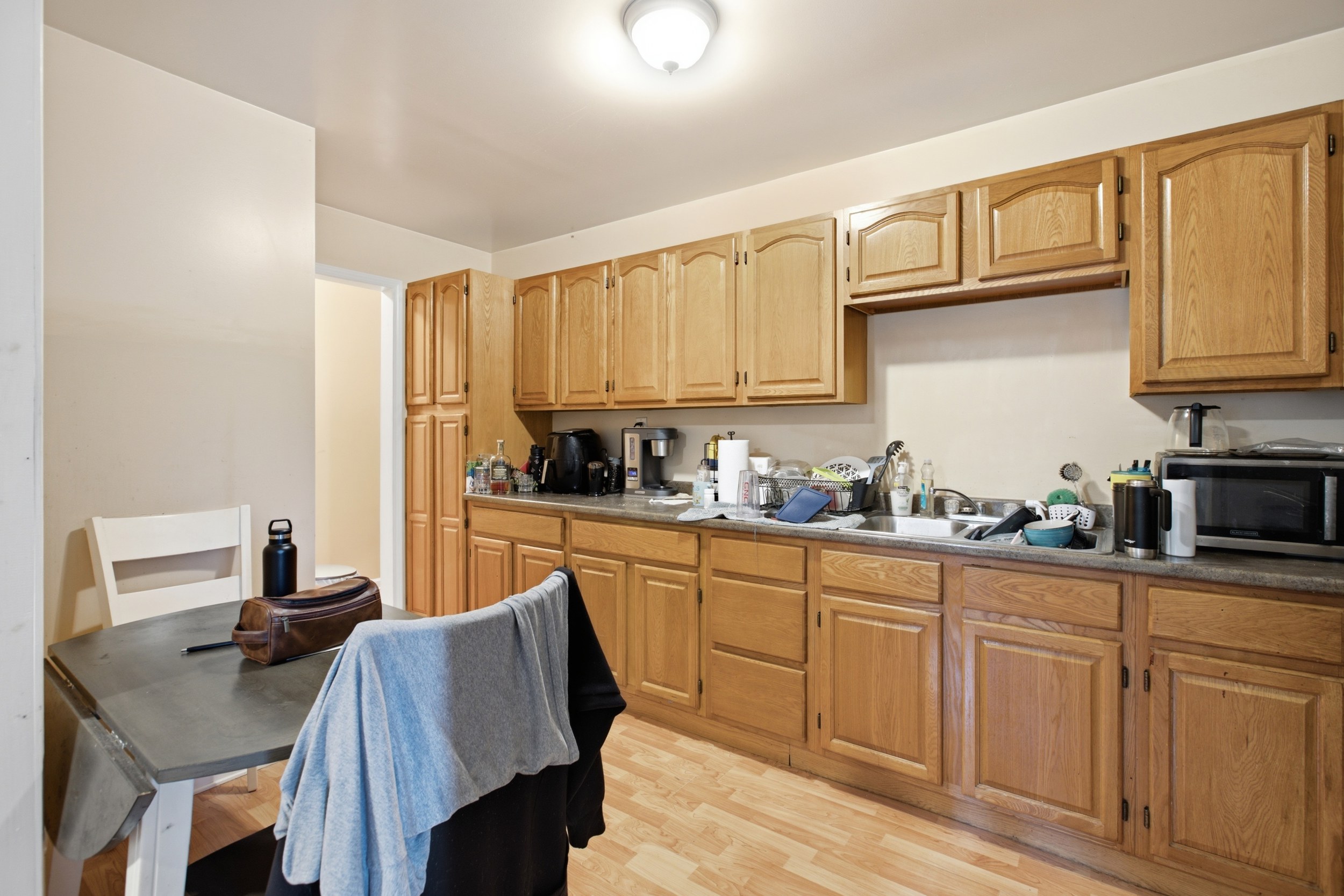  501-503 Pinney Street - 物件實景
