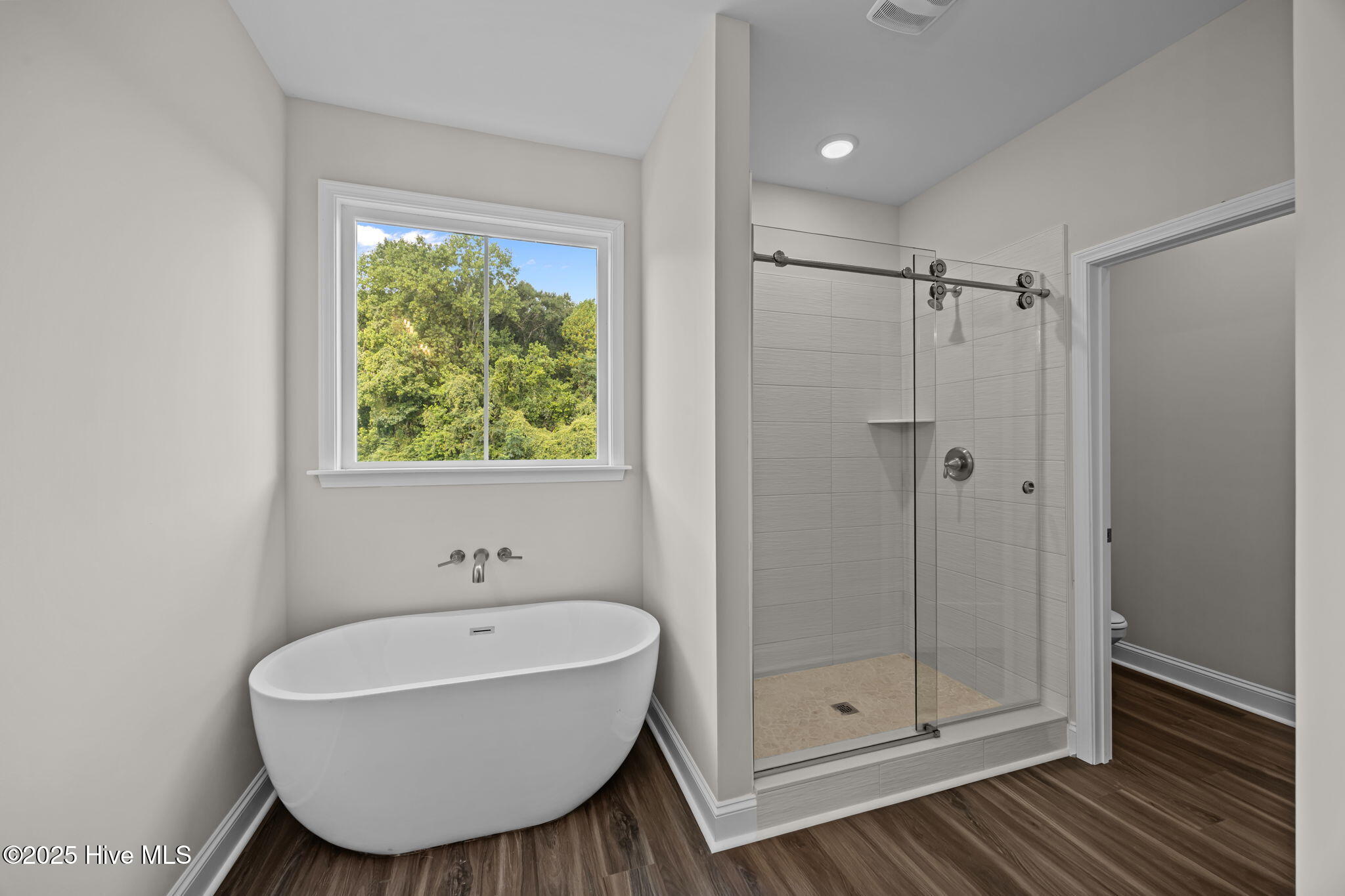 Battleboro, North Carolina, 27809, United States, 3 Bedrooms Bedrooms, ,3 BathroomsBathrooms,Residential,For Sale,1903365