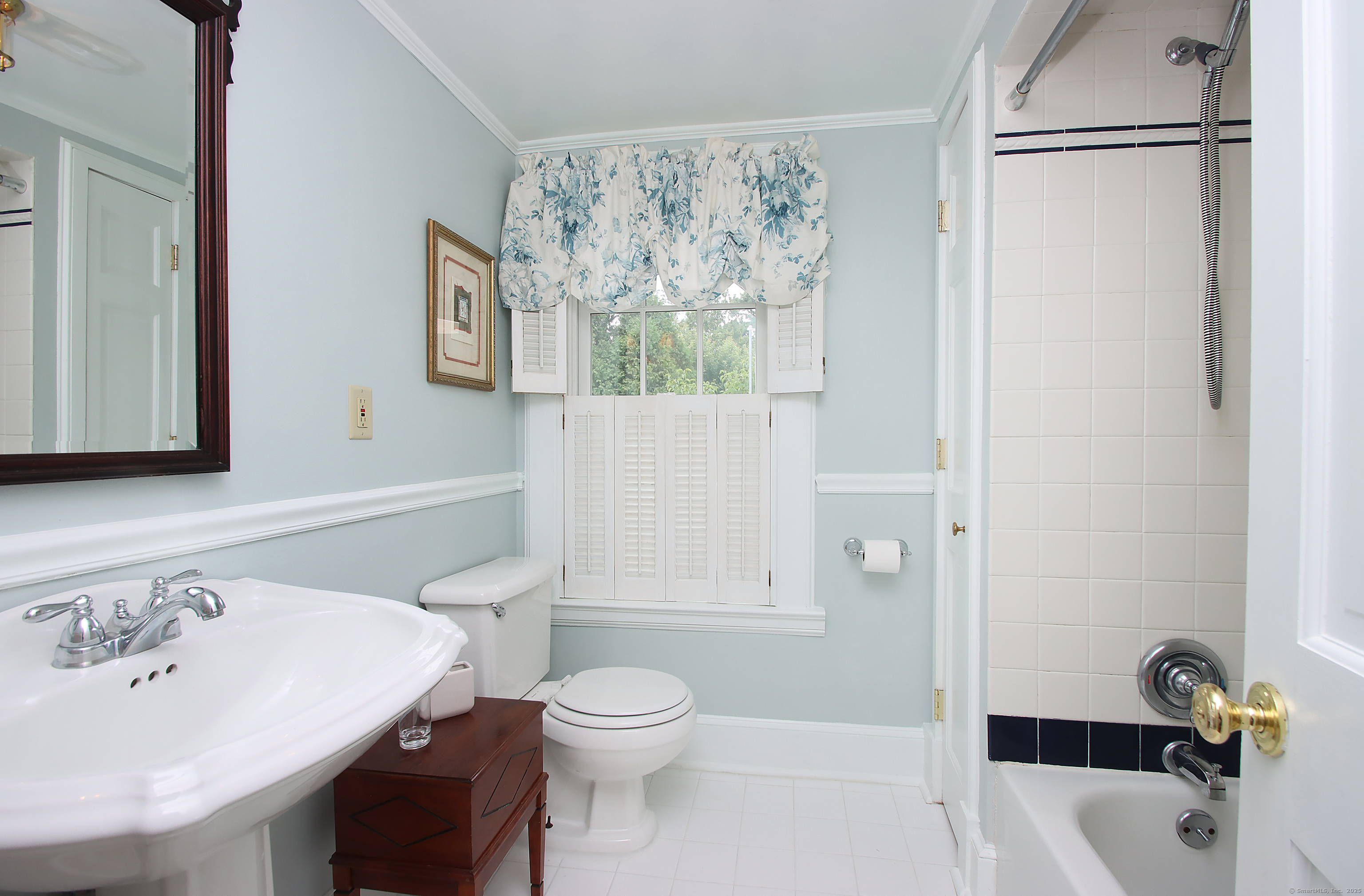 Bethel, Connecticut, 06801, United States, 3 Bedrooms Bedrooms, ,3 BathroomsBathrooms,Residential,For Sale,1906935