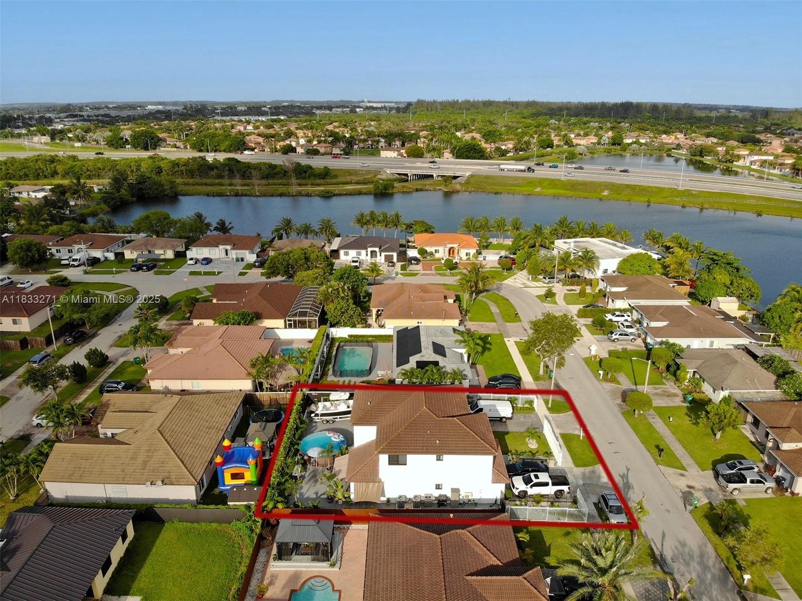 Homestead, Florida, 33033, United States, 5 Bedrooms Bedrooms, ,3 BathroomsBathrooms,Residential,For Sale,1937338