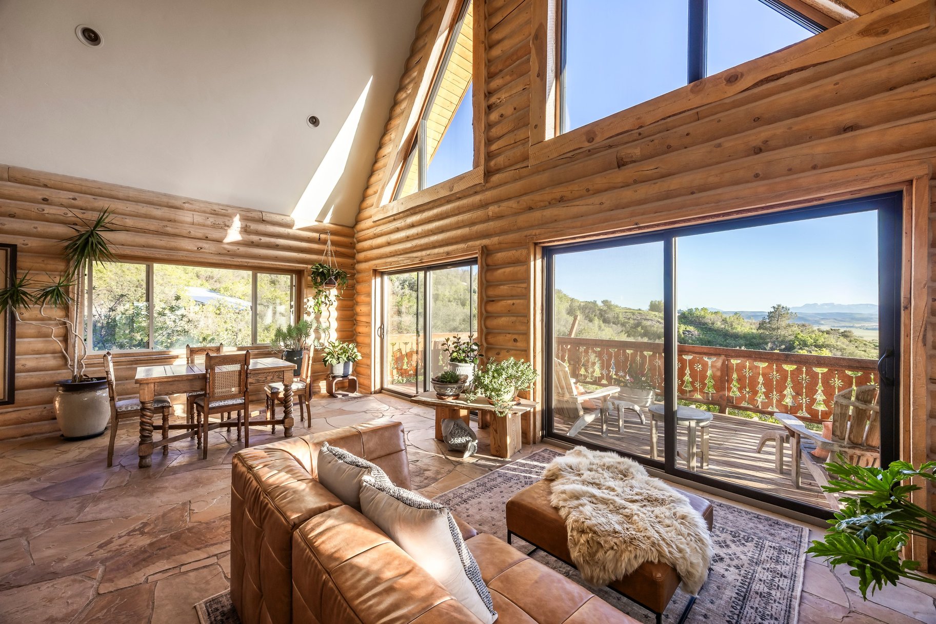  Coming soon Handcrafted Mountain Property on 5 Acres with Views - 物件實景