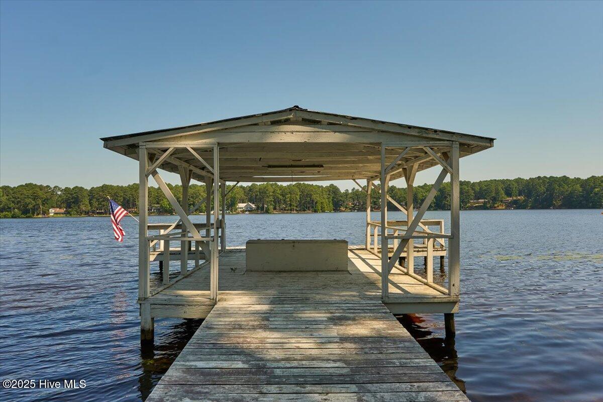 Whispering Pines, North Carolina, 28327, United States, 2 Bedrooms Bedrooms, ,2 BathroomsBathrooms,Residential,For Sale,1997179