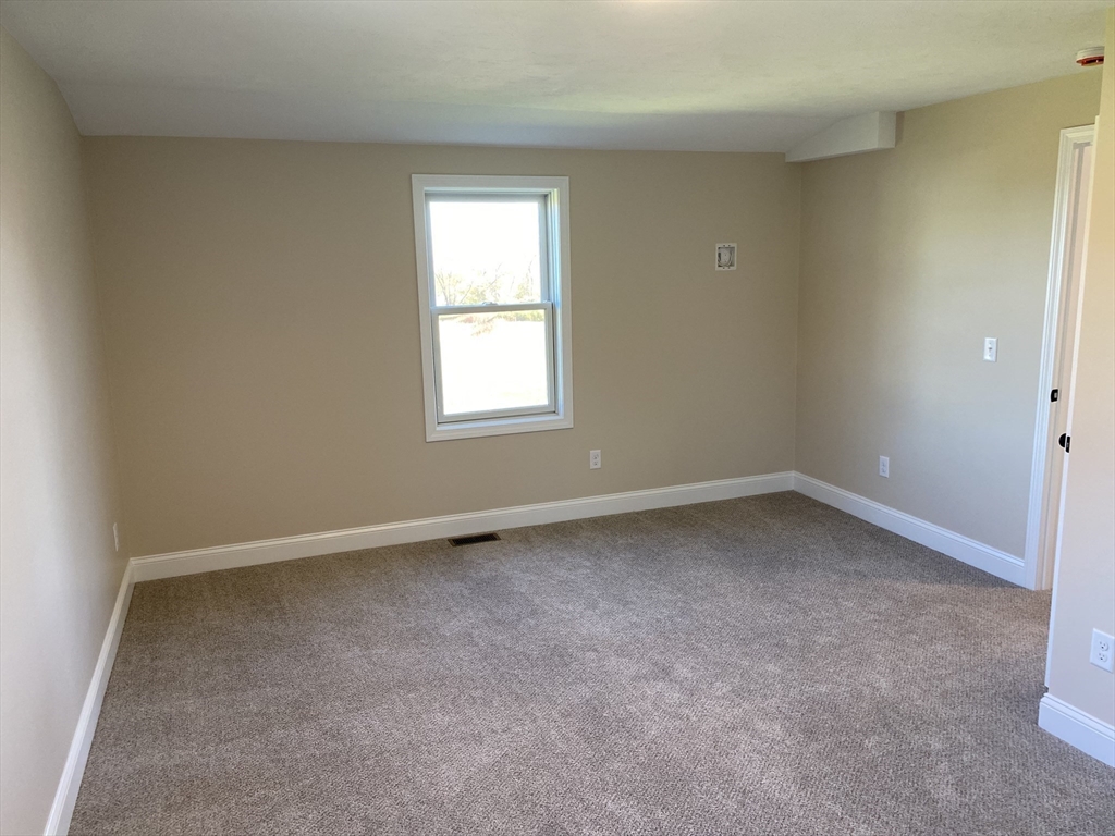 Bourne, Massachusetts, 02562, United States, 3 Bedrooms Bedrooms, ,2 BathroomsBathrooms,Residential,For Sale,1974604