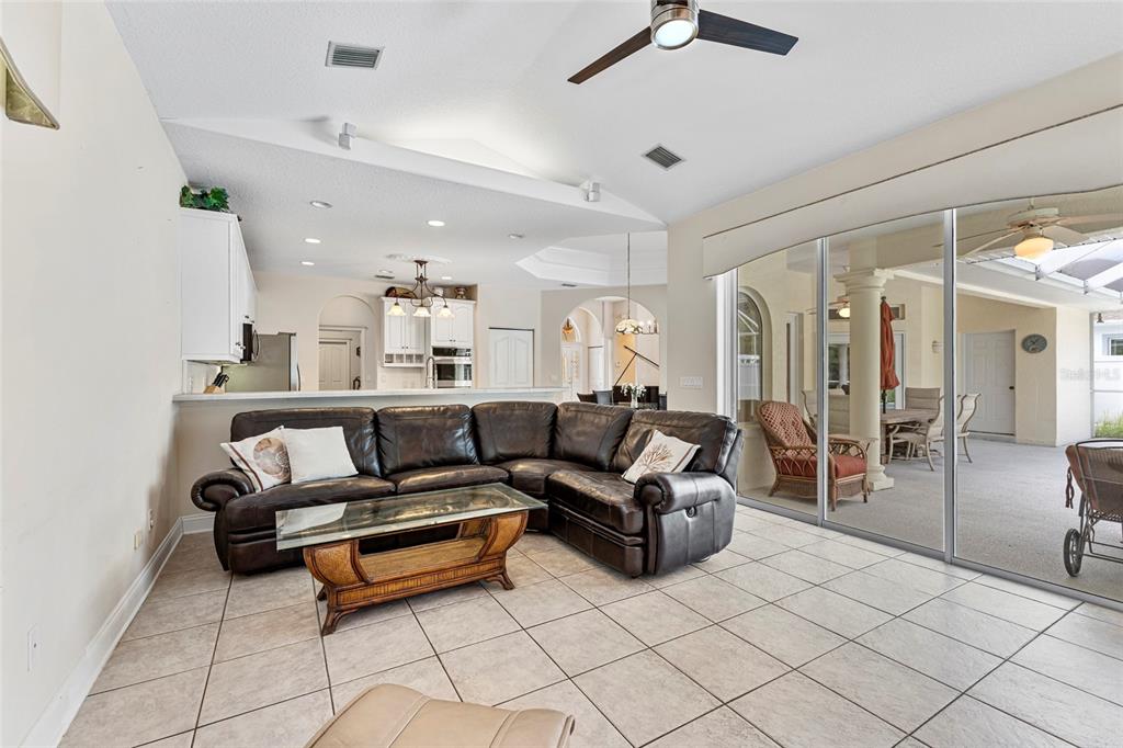 Palm Coast, Florida, 32164, United States, 3 Bedrooms Bedrooms, ,3 BathroomsBathrooms,Residential,For Sale,1891140