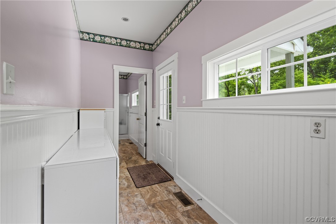 New Canton, Virginia, 23123, United States, 3 Bedrooms Bedrooms, ,2 BathroomsBathrooms,Residential,For Sale,1929008