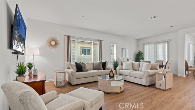 Menifee, California, 92584, United States, 2 Bedrooms Bedrooms, ,2 BathroomsBathrooms,Residential,For Sale,1978729