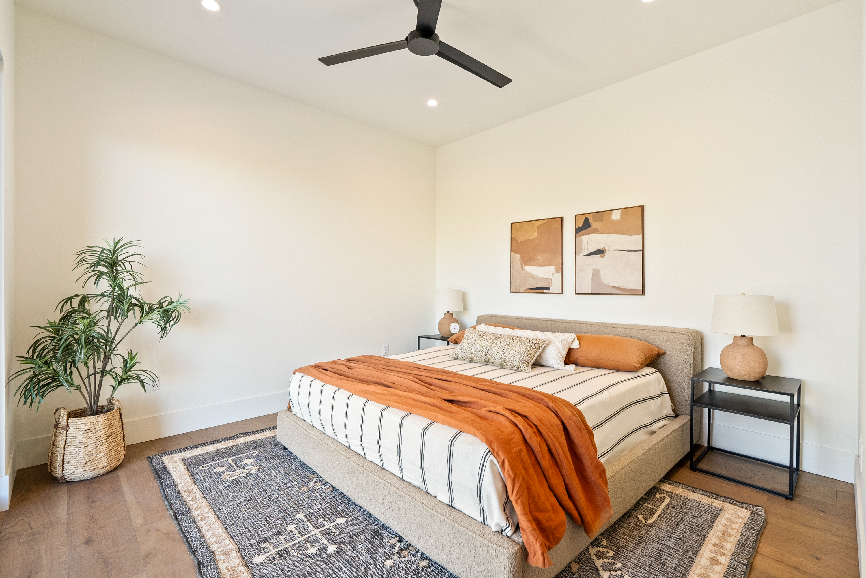  2220 Battering Rock - 物件實景