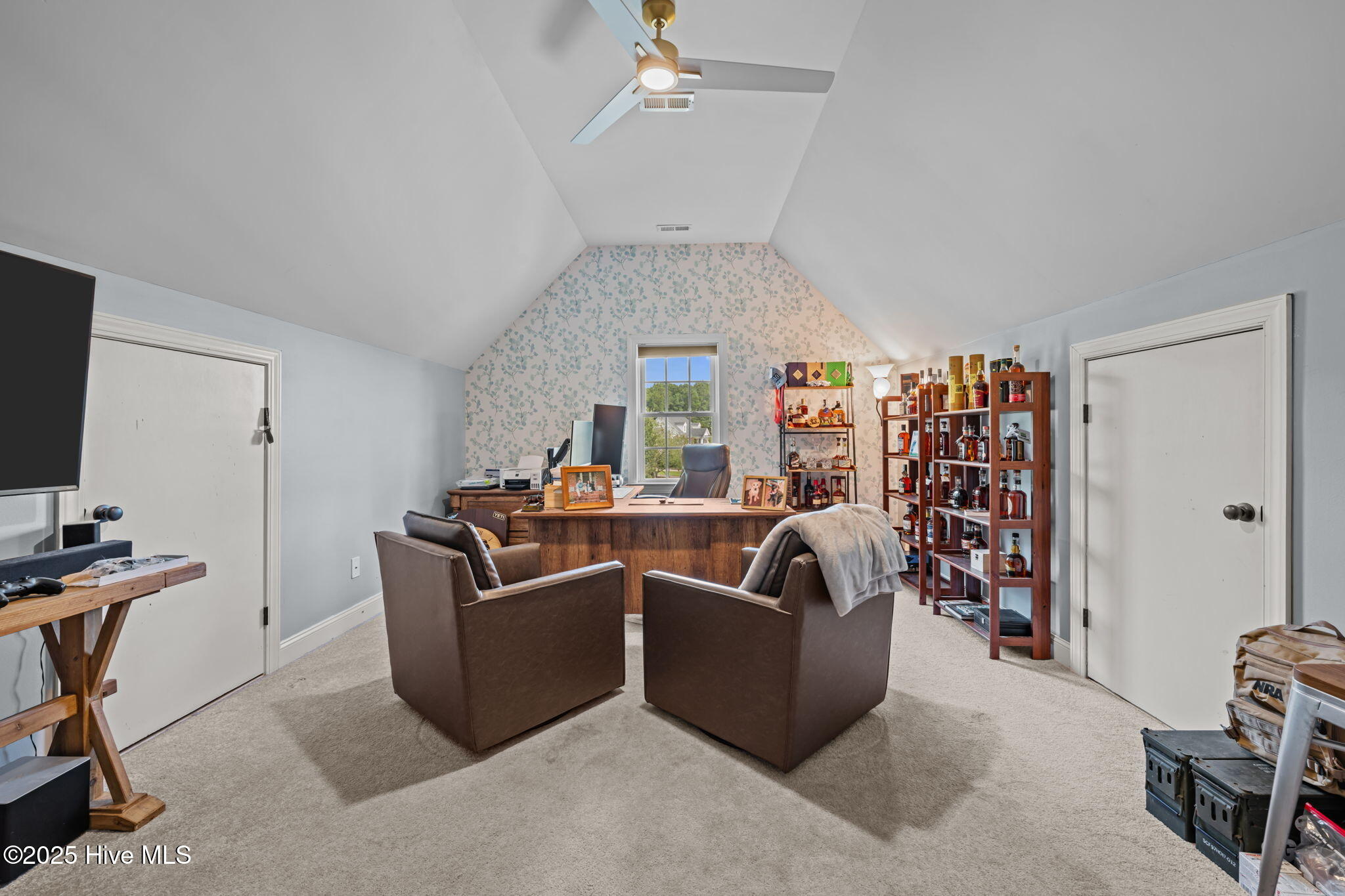 New Bern, North Carolina, 28562, United States, 5 Bedrooms Bedrooms, ,4 BathroomsBathrooms,Residential,For Sale,1941711
