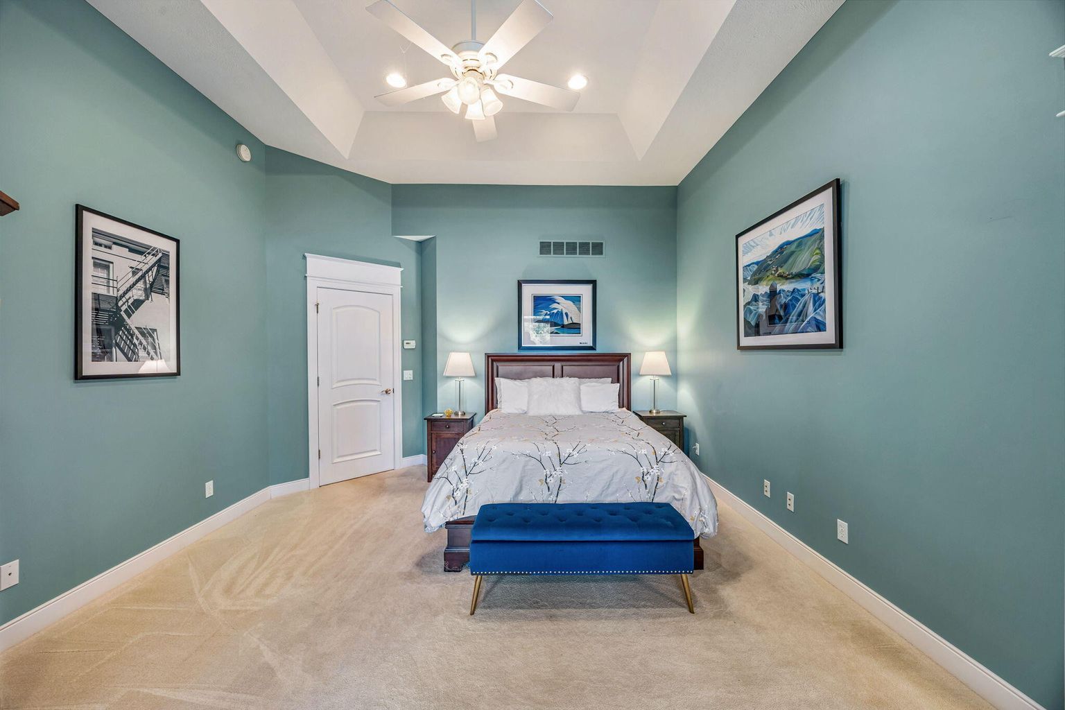 Canadian Lakes, Michigan, 49346, United States, 5 Bedrooms Bedrooms, ,6 BathroomsBathrooms,Residential,For Sale,1981298