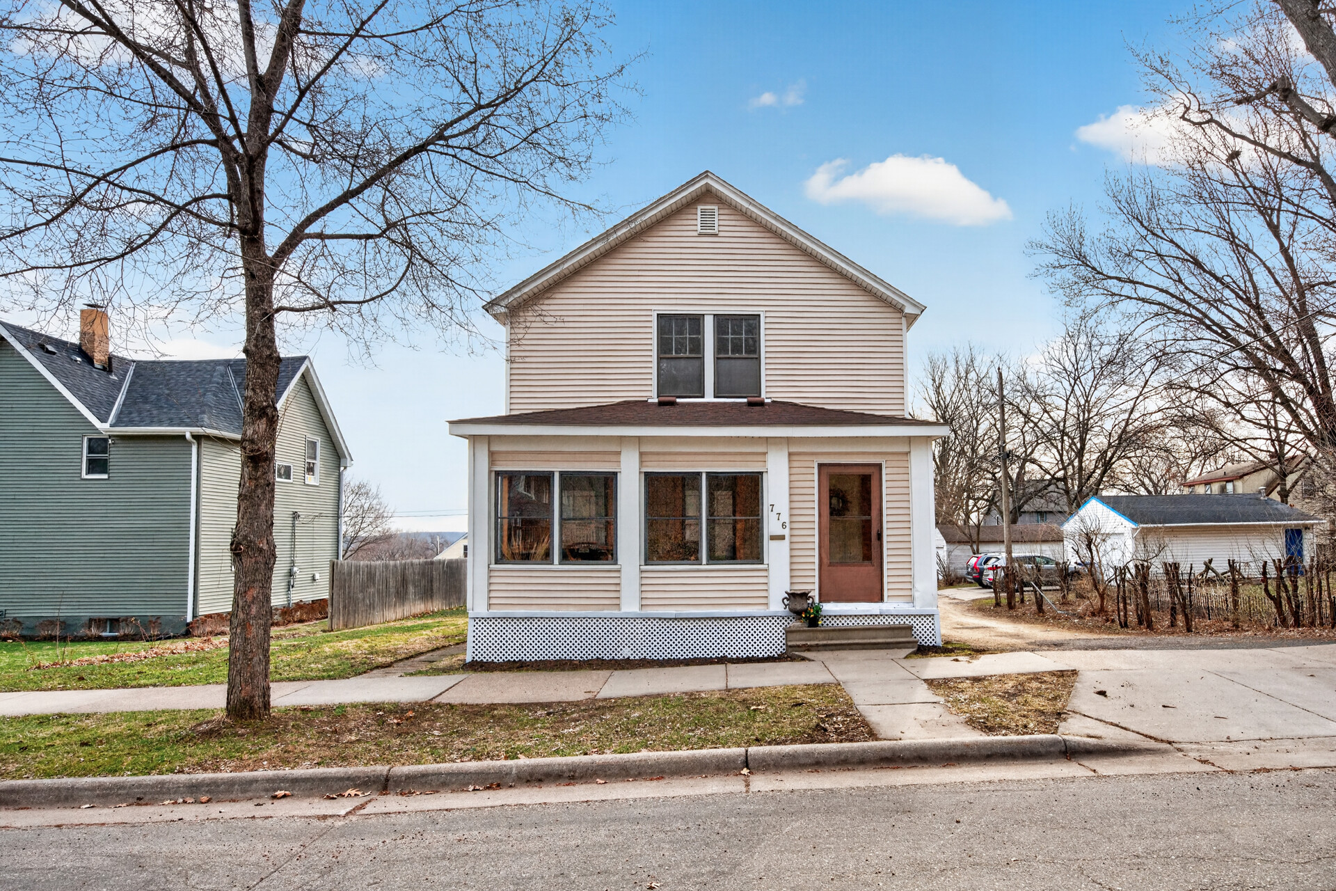  Classic West Side Bungalow with Modern Updates - 物件實景