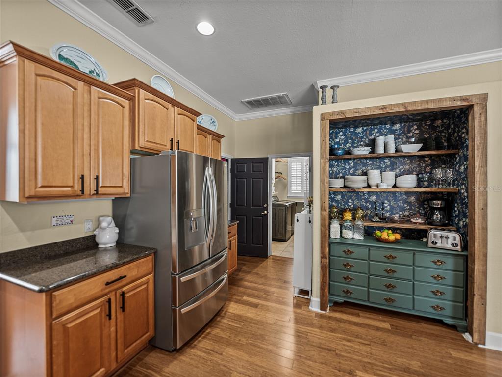 Lakeland, Florida, 33812, United States, 4 Bedrooms Bedrooms, ,3 BathroomsBathrooms,Residential,For Sale,1898596