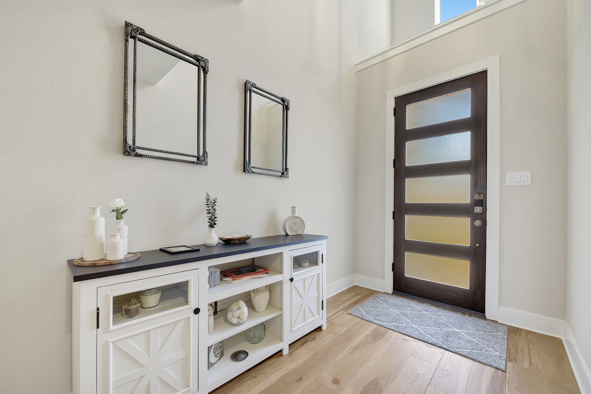 Mesquite, Texas, 75181, United States, 4 Bedrooms Bedrooms, ,3 BathroomsBathrooms,Residential,For Sale,1962301