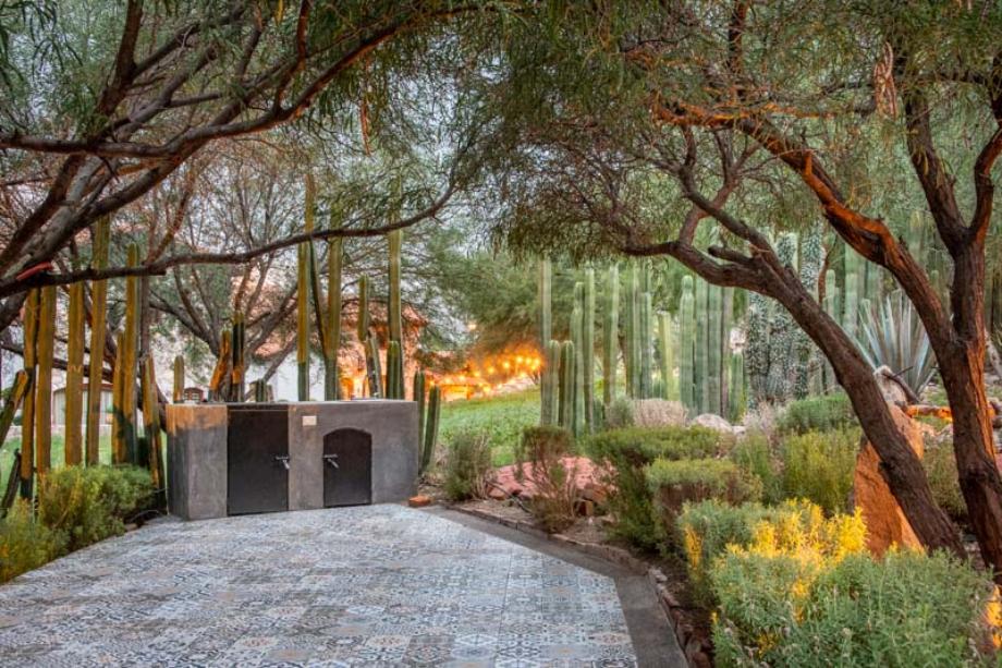 San Miguel de Allende, Guanajuato, 37893, Mexico, 4 Bedrooms Bedrooms, ,5 BathroomsBathrooms,Residential,For Sale,1918429
