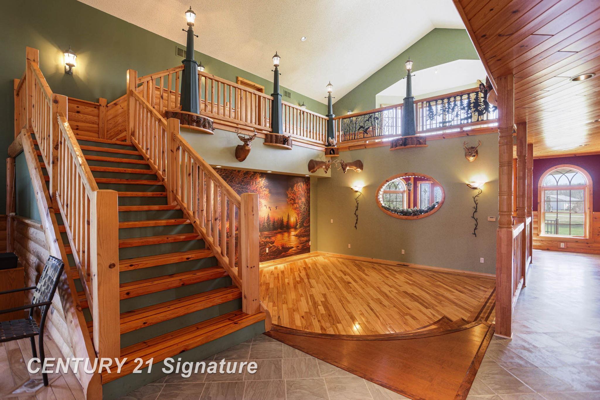 Hemlock, Michigan, 48626, United States, 6 Bedrooms Bedrooms, ,5 BathroomsBathrooms,Residential,For Sale,1984080