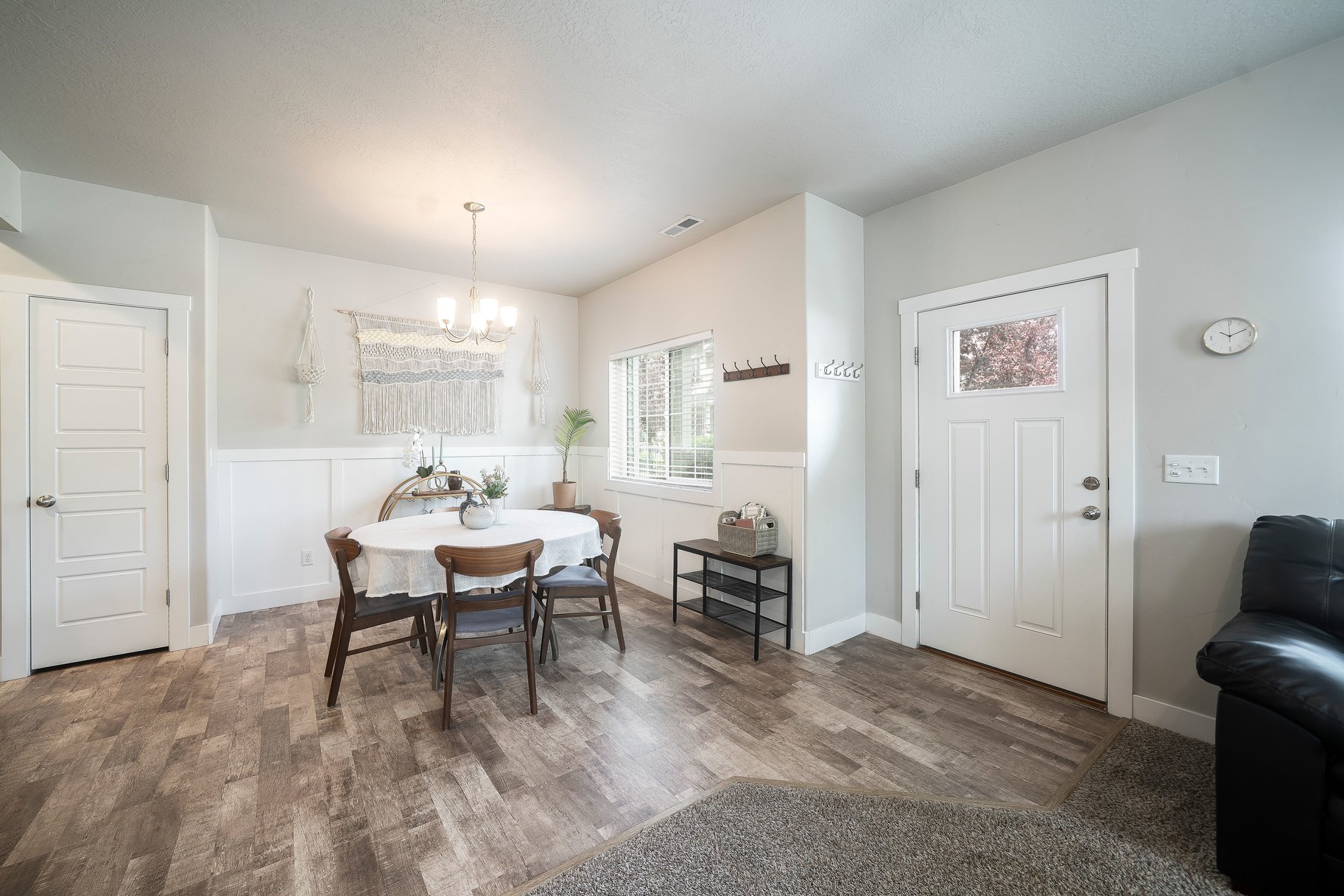  Charming, Very Clean End Unit Townhome in Logan - 物件實景
