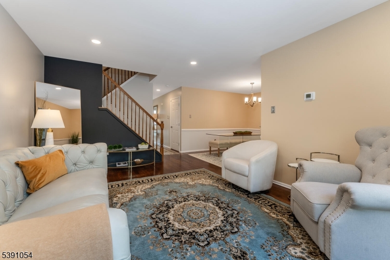 Readington Twp., New Jersey, 08889, United States, 3 Bedrooms Bedrooms, ,3 BathroomsBathrooms,Residential,For Sale,1989352