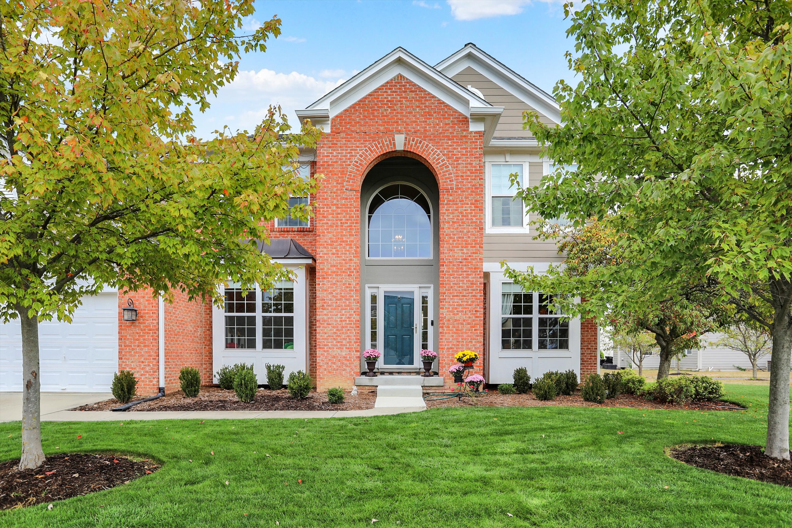 Carmel, Indiana, 46074, United States, 5 Bedrooms Bedrooms, ,4 BathroomsBathrooms,Residential,For Sale,1965164