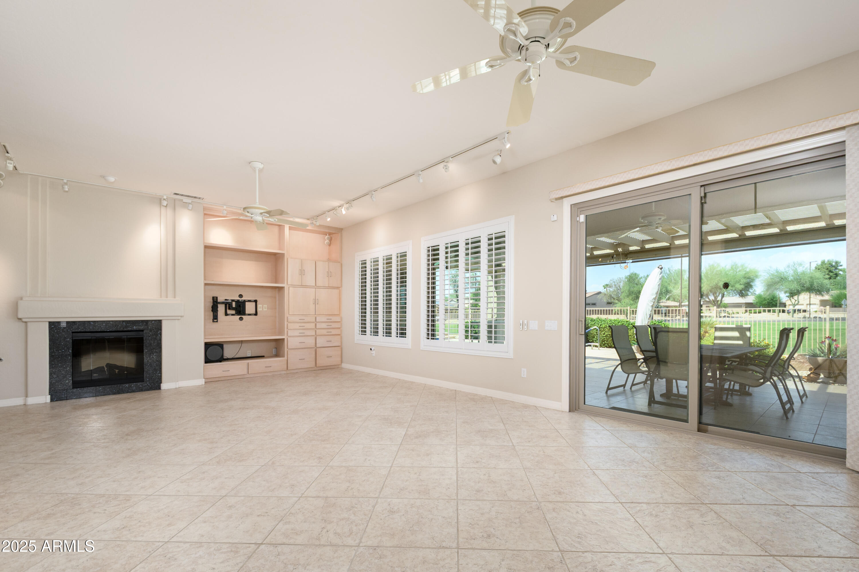 Surprise, Arizona, 85374, United States, 2 Bedrooms Bedrooms, ,Residential,For Sale,1932310