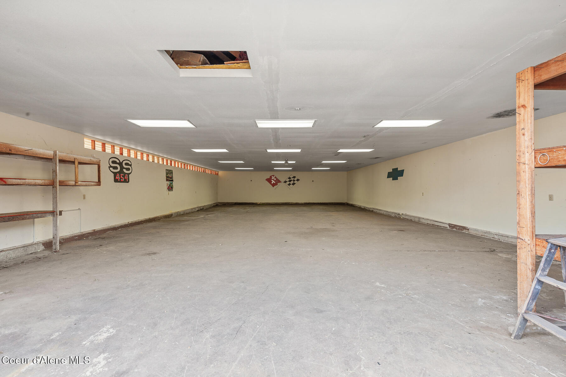 Rathdrum, Idaho, 83858, United States, 2 Bedrooms Bedrooms, ,1 BathroomBathrooms,Residential,For Sale,1981351