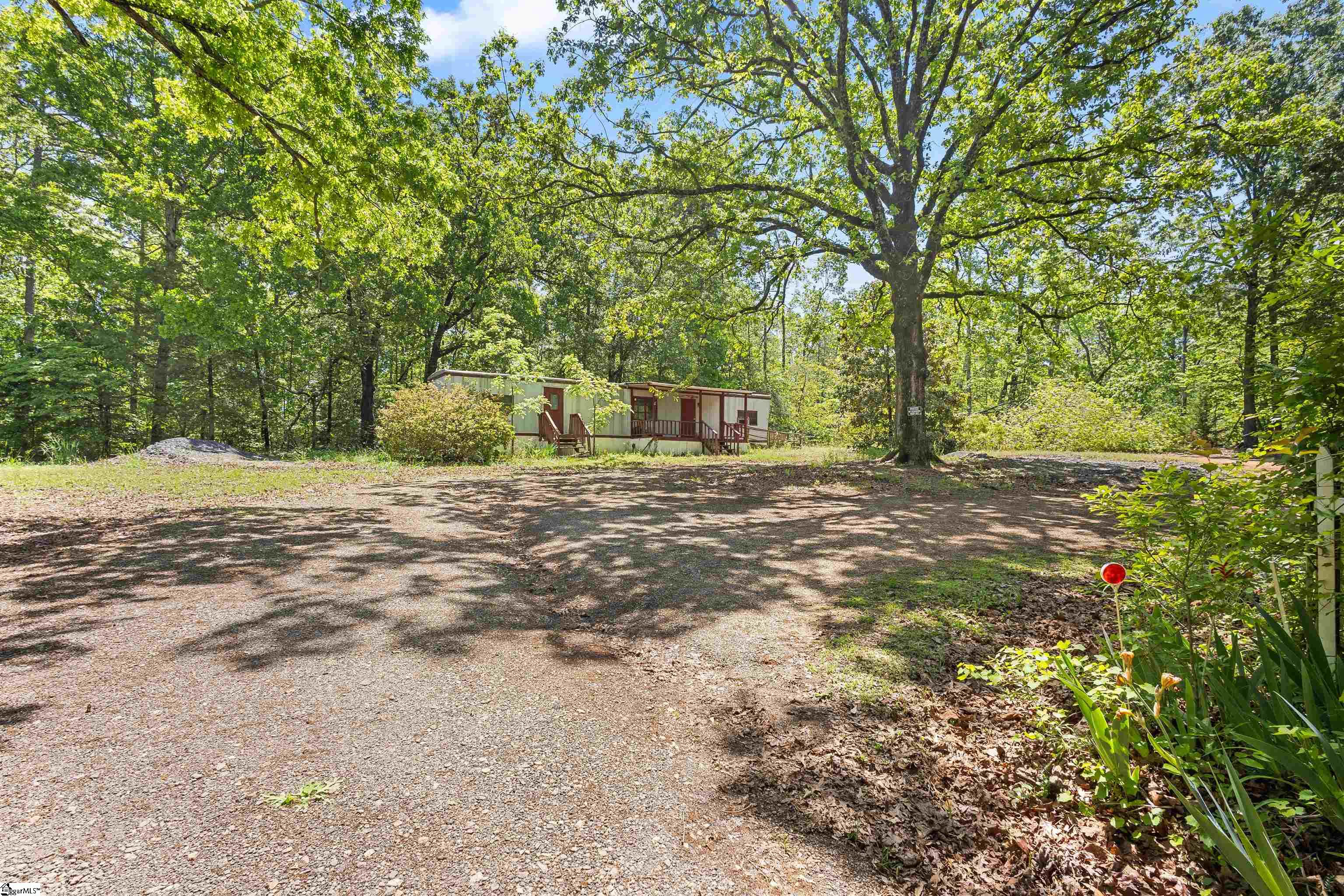 Piedmont, South Carolina, 29673, United States, 8 Bedrooms Bedrooms, ,6 BathroomsBathrooms,Residential,For Sale,1788968