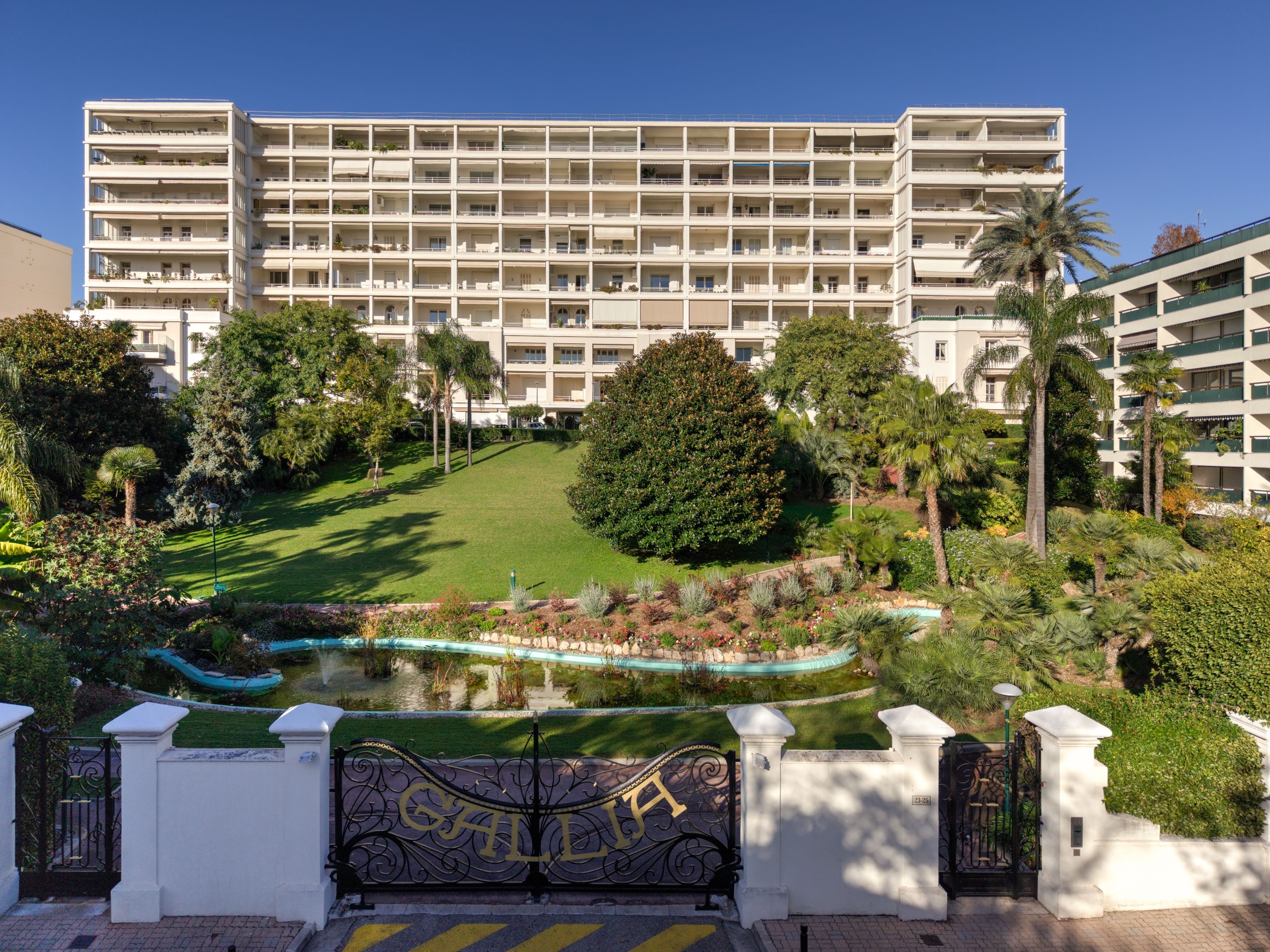  155 sqm Renovated Loft for Sale in Cannes Montfleury, Gallia Residence - 物件實景
