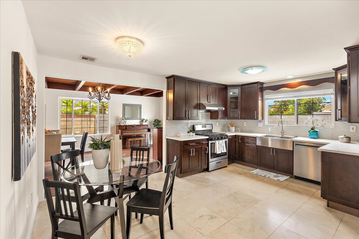 Cerritos, California, 90703, United States, 6 Bedrooms Bedrooms, ,5 BathroomsBathrooms,Residential,For Sale,2048783