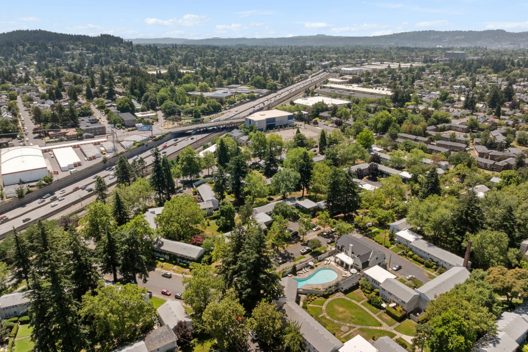 1805 NE 70TH AVE Portland, OR 97213 - 物件實景