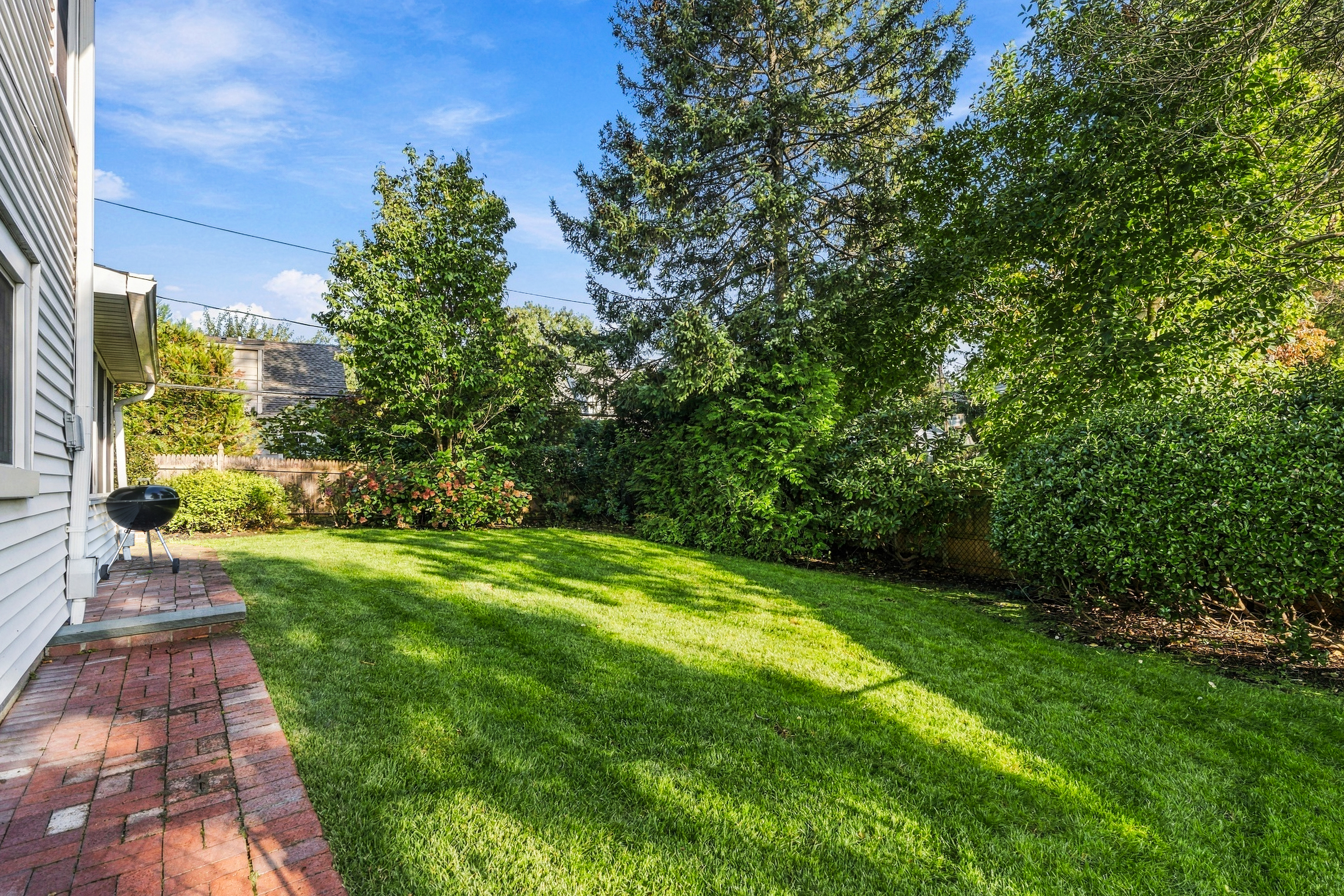  11 Tulip Lane, Port Washington, NY, 11050 - 物件實景