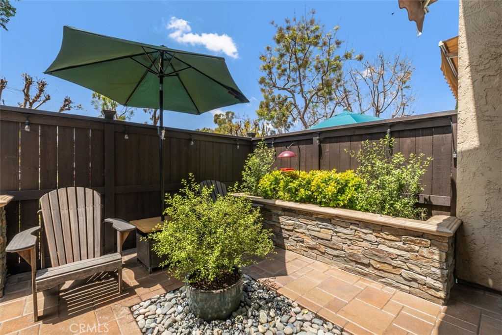 Irvine, California, 92620, United States, 1 Bedroom Bedrooms, ,2 BathroomsBathrooms,Residential,For Sale,1906882