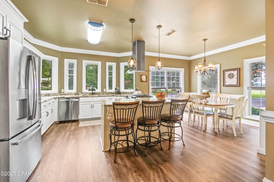 Malone, Florida, 32445, United States, 3 Bedrooms Bedrooms, ,3 BathroomsBathrooms,Residential,For Sale,1974883