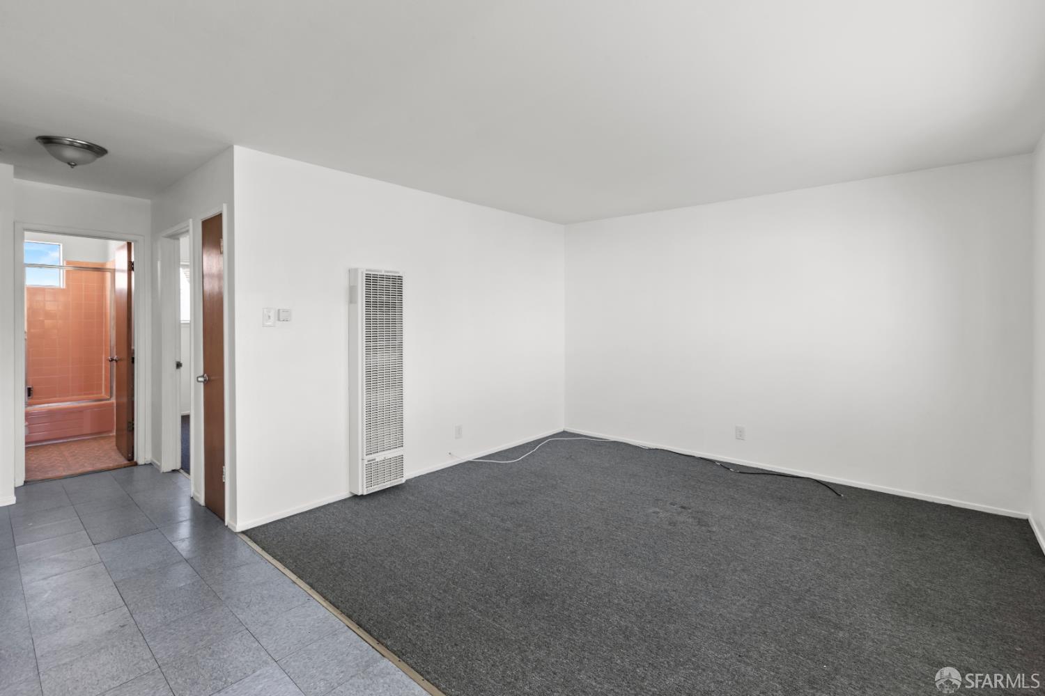 San Francisco, California, 94112, United States, 8 Bedrooms Bedrooms, ,Residential,For Sale,1999108