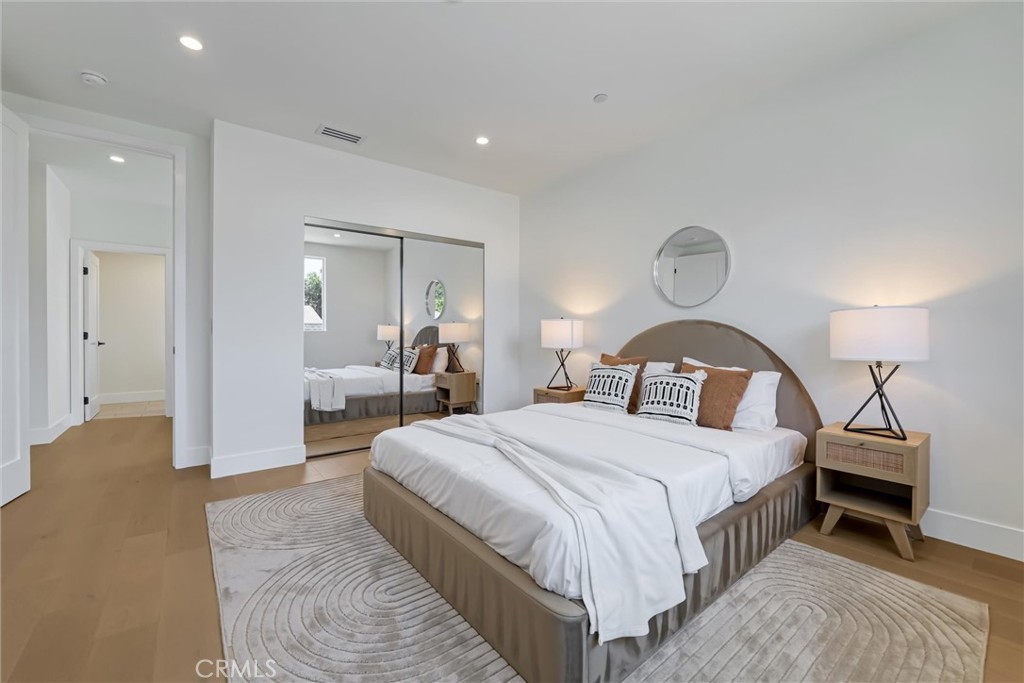 Sylmar, California, 91342, United States, 5 Bedrooms Bedrooms, ,3 BathroomsBathrooms,Residential,For Sale,1928478
