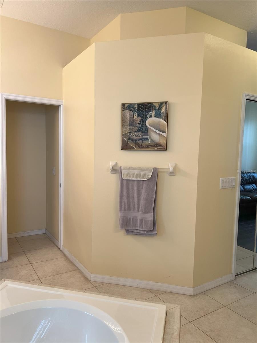 PALM BAY, Florida, 32909, United States, 4 Bedrooms Bedrooms, ,3 BathroomsBathrooms,Residential,For Sale,1978435