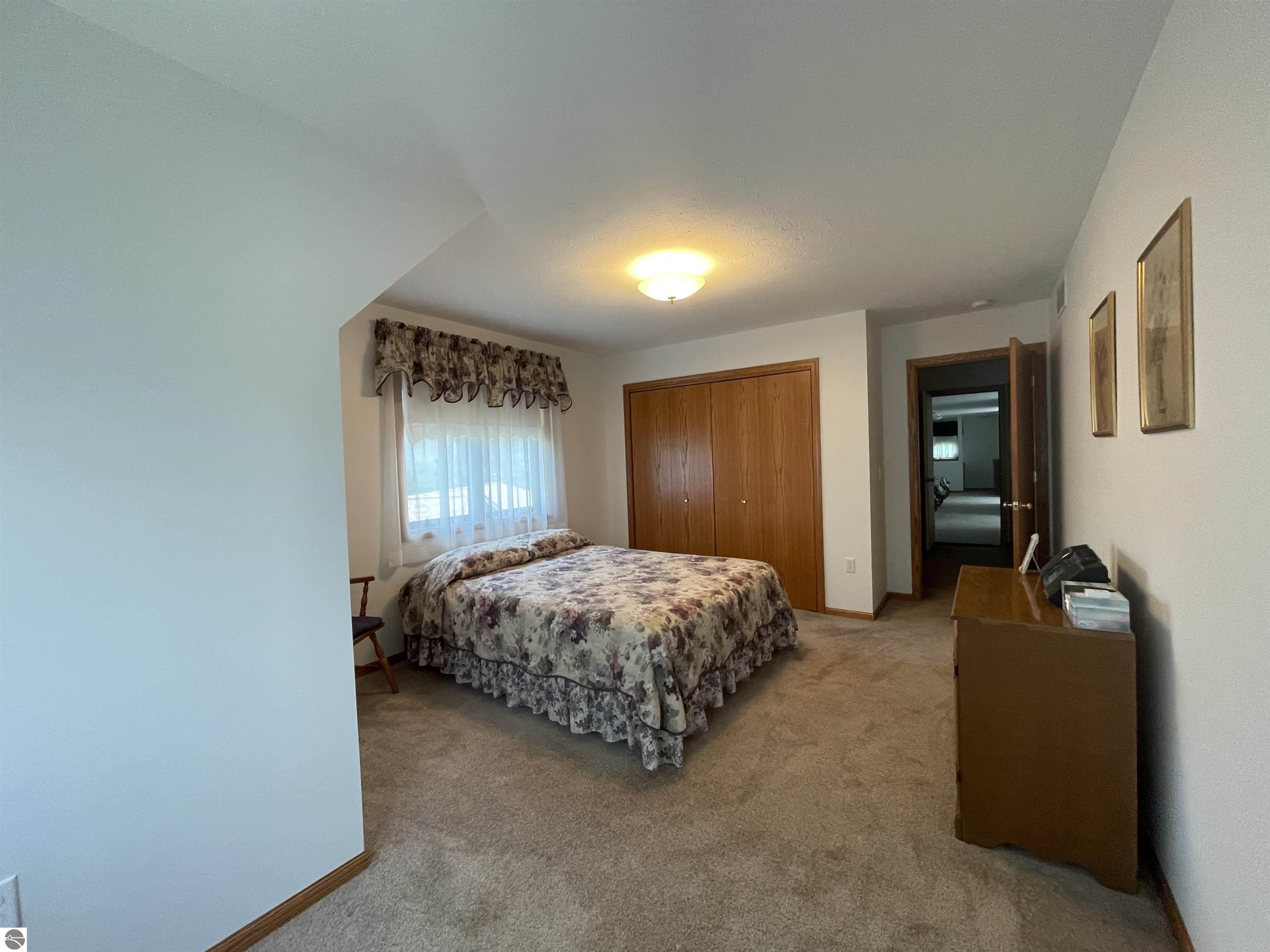 Harrison, Michigan, 48625, United States, 5 Bedrooms Bedrooms, ,4 BathroomsBathrooms,Residential,For Sale,1916275